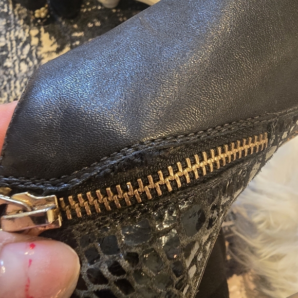 Michael Kors Black Stiletto Ankle Boots - Picture 3 of 17